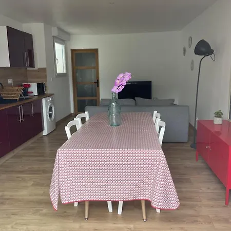 Apartment De